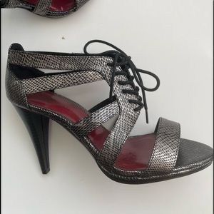 NWOB- Roberto Vianni heels